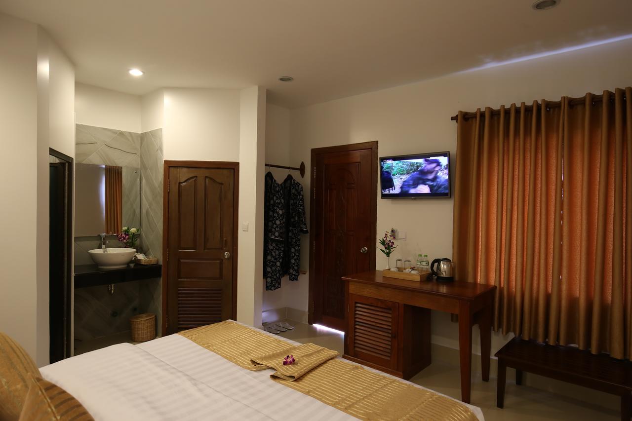Holy Angkor Hotel Siem Reap Exterior foto